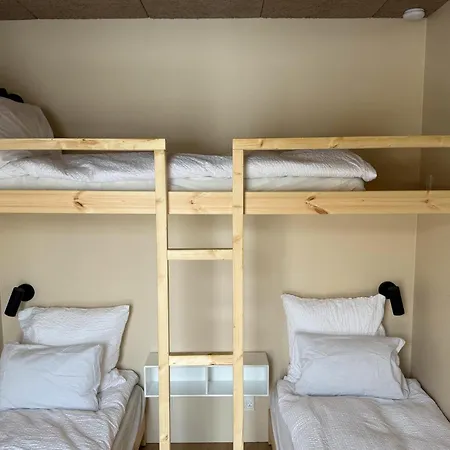 Holiday home 4 Bedroom Beautiful In