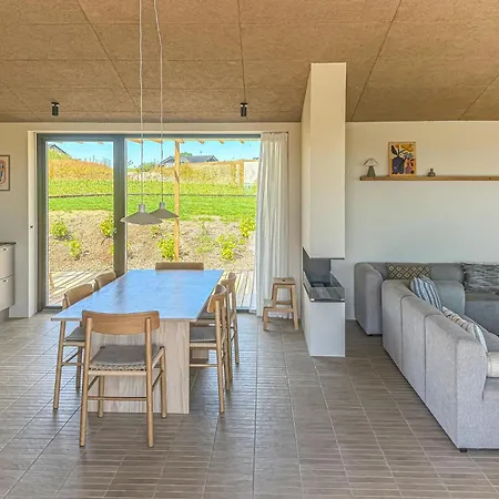 Wunderschönes Haus Mit 4 Schlafzimmern In Haderslev