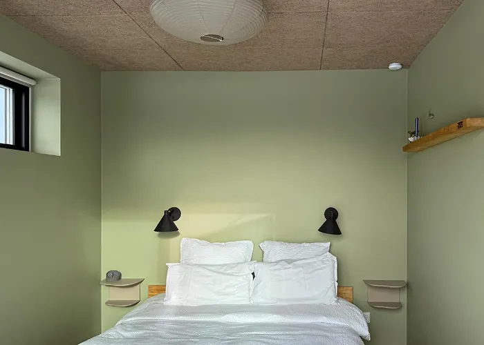 4 Bedroom Beautiful In Nyaraló *
